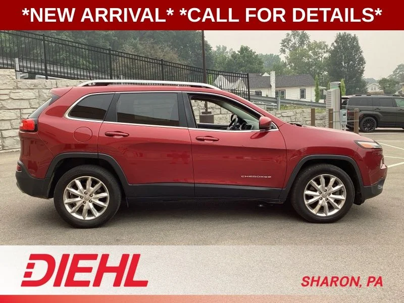Used 2017 Red Jeep Limited image 8