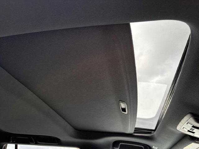 Used 2021 Black Lexus 460 image 7