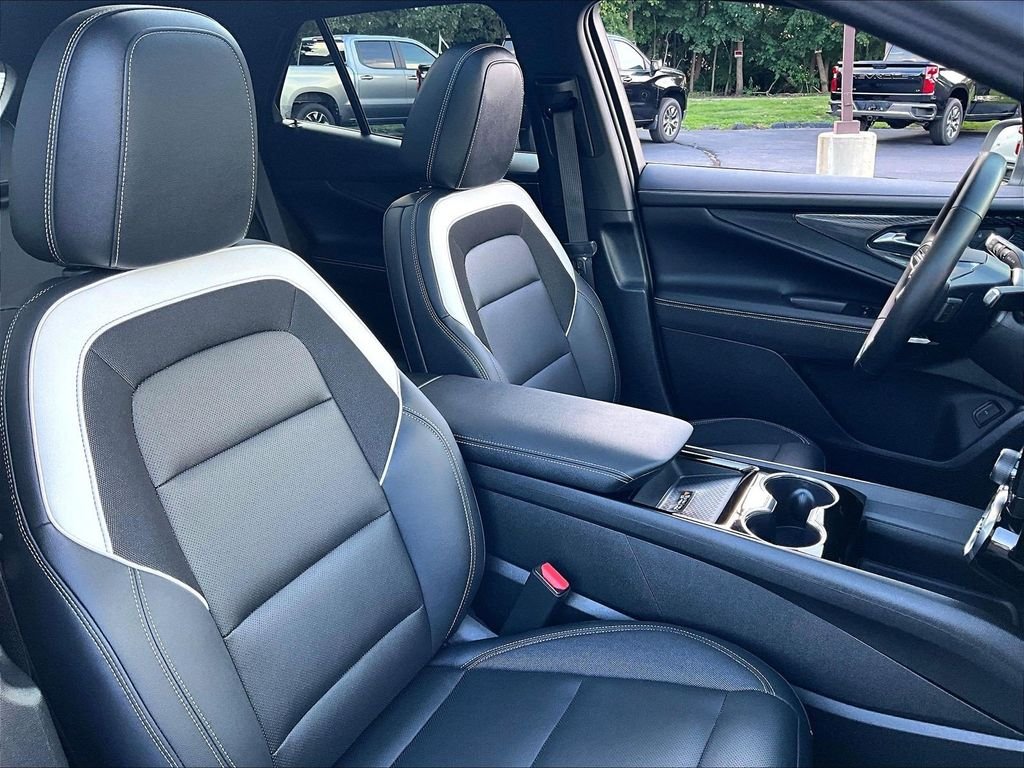 Used 2024 Gray Chevrolet LT image 11