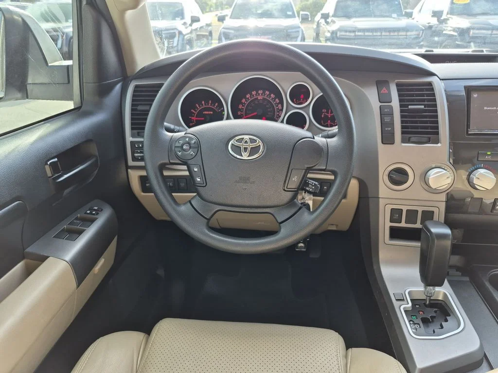 Used 2012 White Toyota Grade image 32