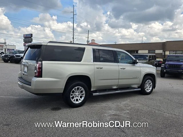 Used 2016 Silver GMC SLT image 16