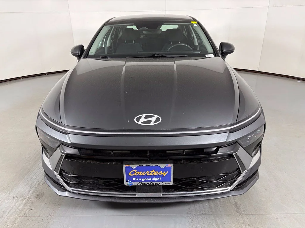 Used 2024 Gray Hyundai SEL image 3