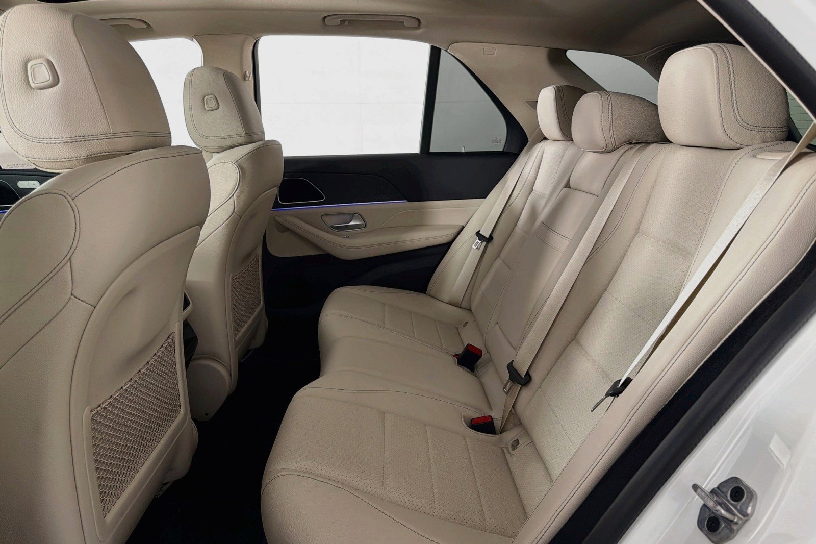 New 2026 Polar White Mercedes-Benz GLE 450 4MATIC® SUV image 7
