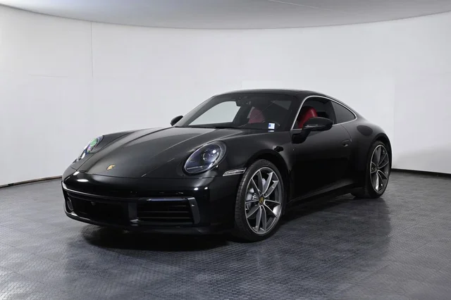 2022 Porsche 911 Carrera