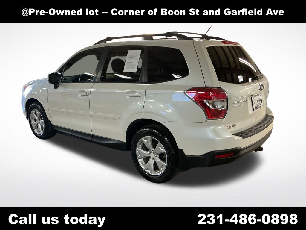 Used 2015 White Subaru 2.5i Premium image 3