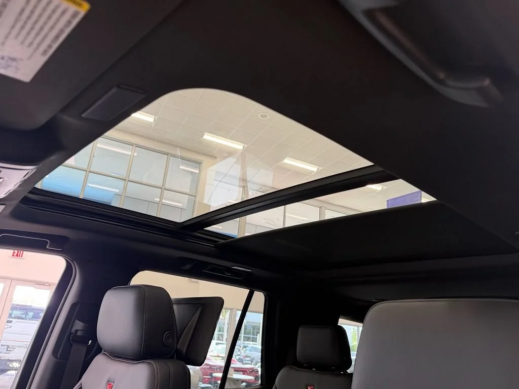 2026 Chevrolet Tahoe Premier - Photo 18