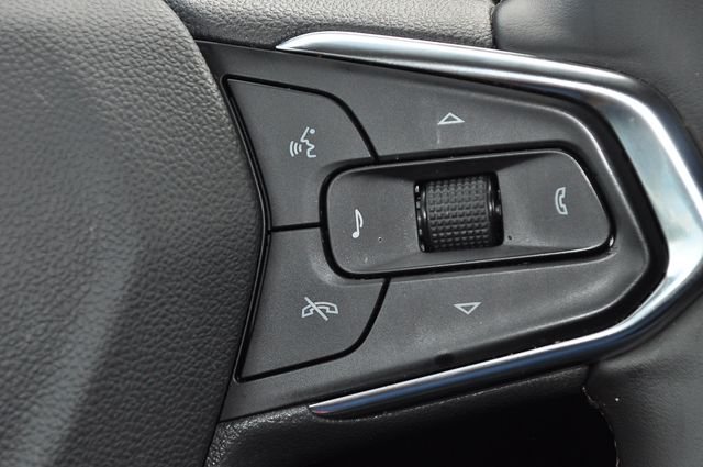 Used 2024 Gray Chevrolet ACTIV image 27