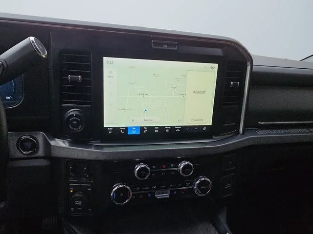 Certified Used 2025  Ford Platinum image 10
