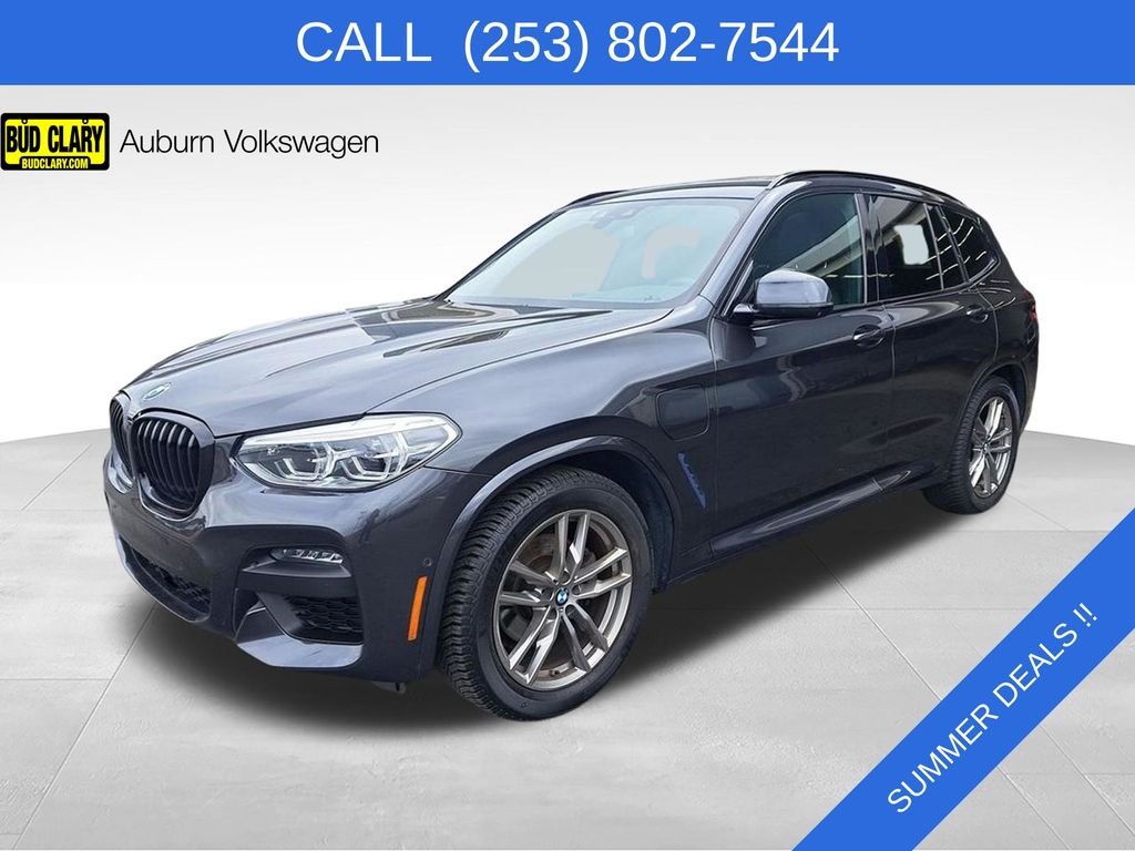 2021 BMW X3 xDrive30e's photo