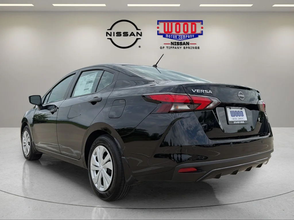 Certified Used 2025 Super Black Nissan 1.6 S image 4