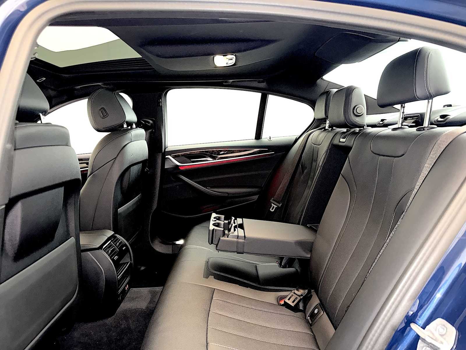 2023 BMW 5 Series 530i - Photo 21