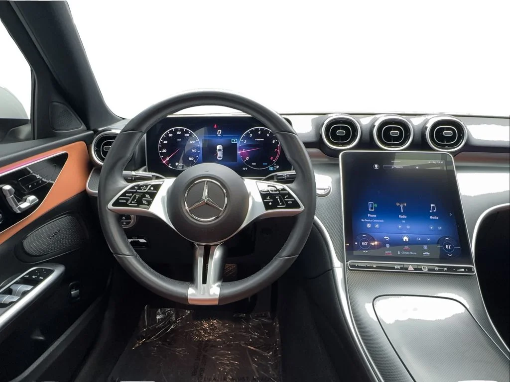 Used 2023 White Mercedes-Benz C 300 image 33
