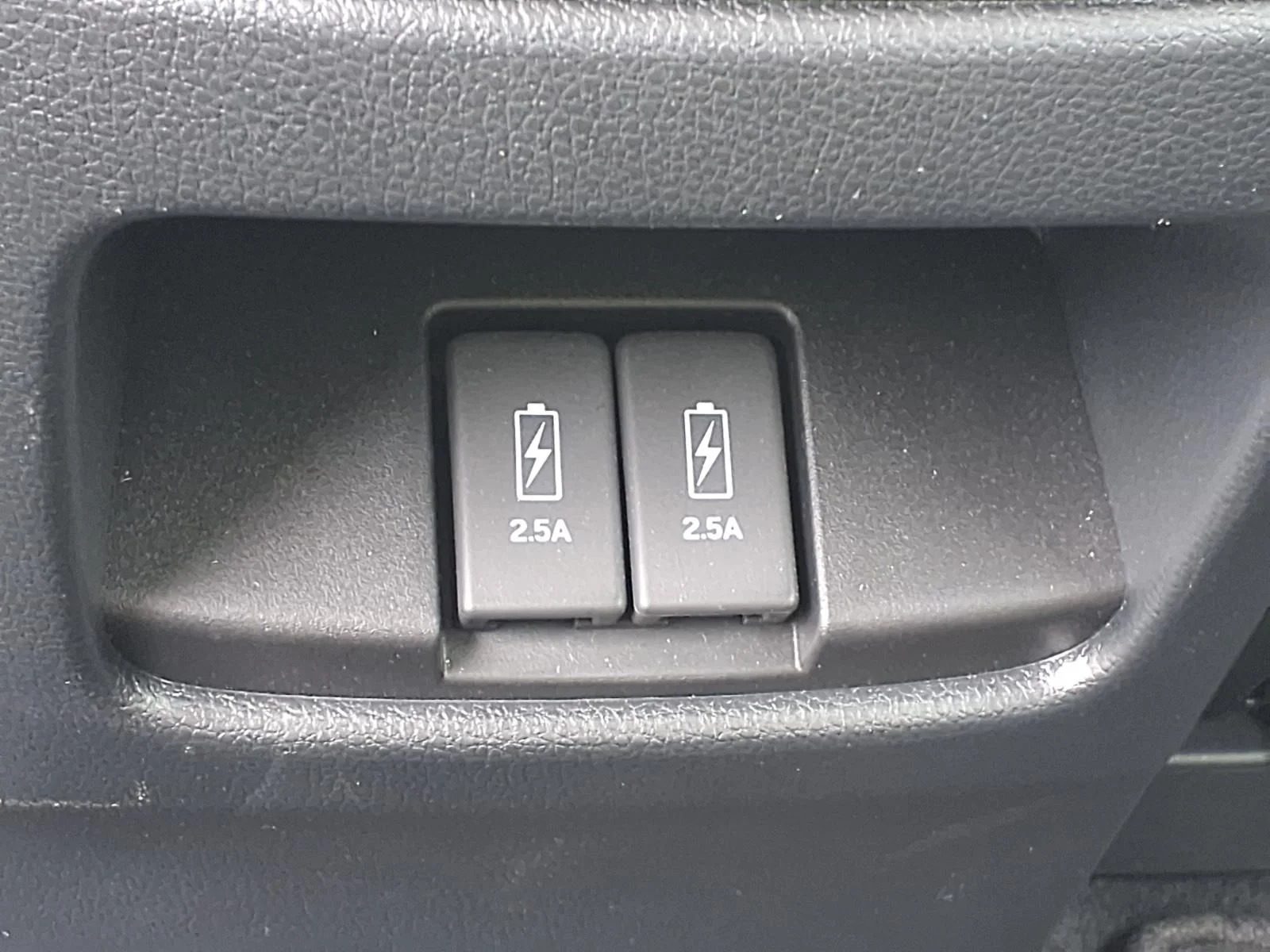 Certified Used 2022 White Honda EX-L image 27