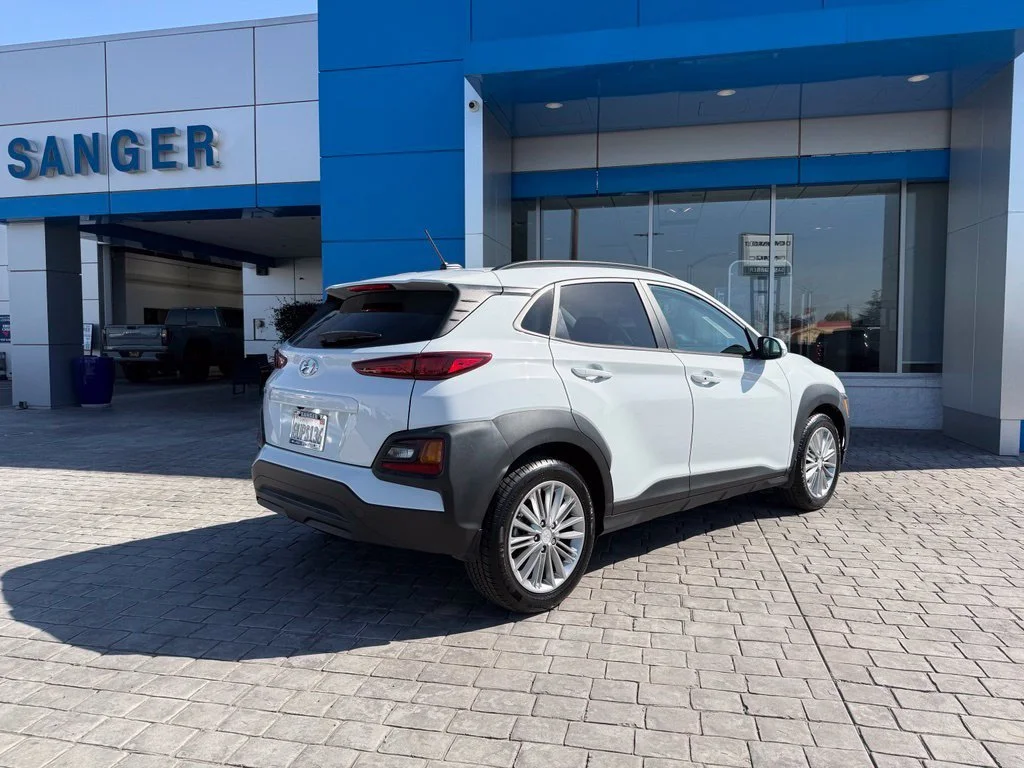 Used 2020 White Hyundai SEL image 9