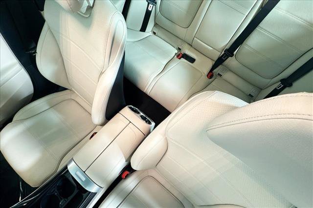 New 2026 Polar White Mercedes-Benz C 300 image 49