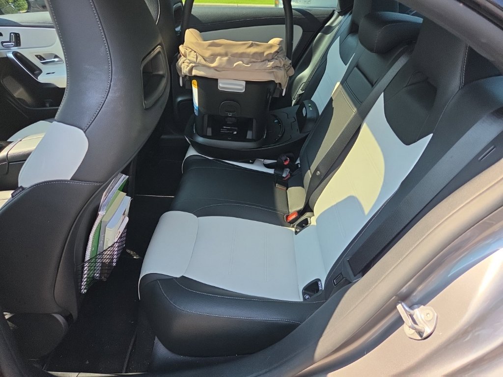 Certified Used 2022  Mercedes-Benz CLA 250 image 5