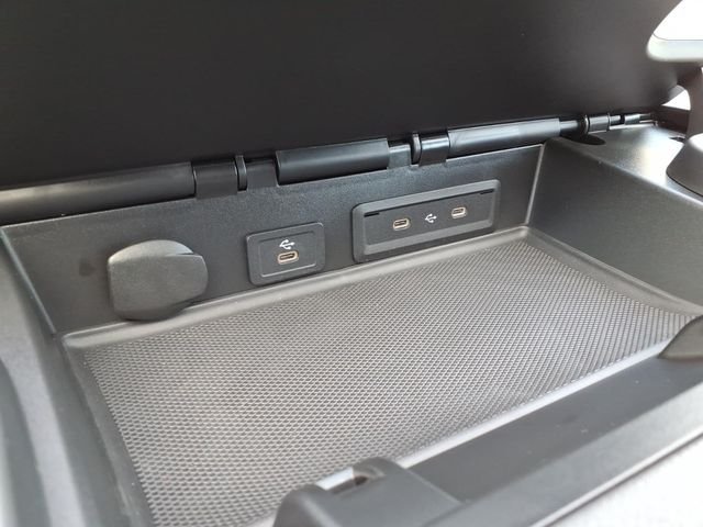 New 2026 Black Mercedes-Benz Passenger 170 WB image 9
