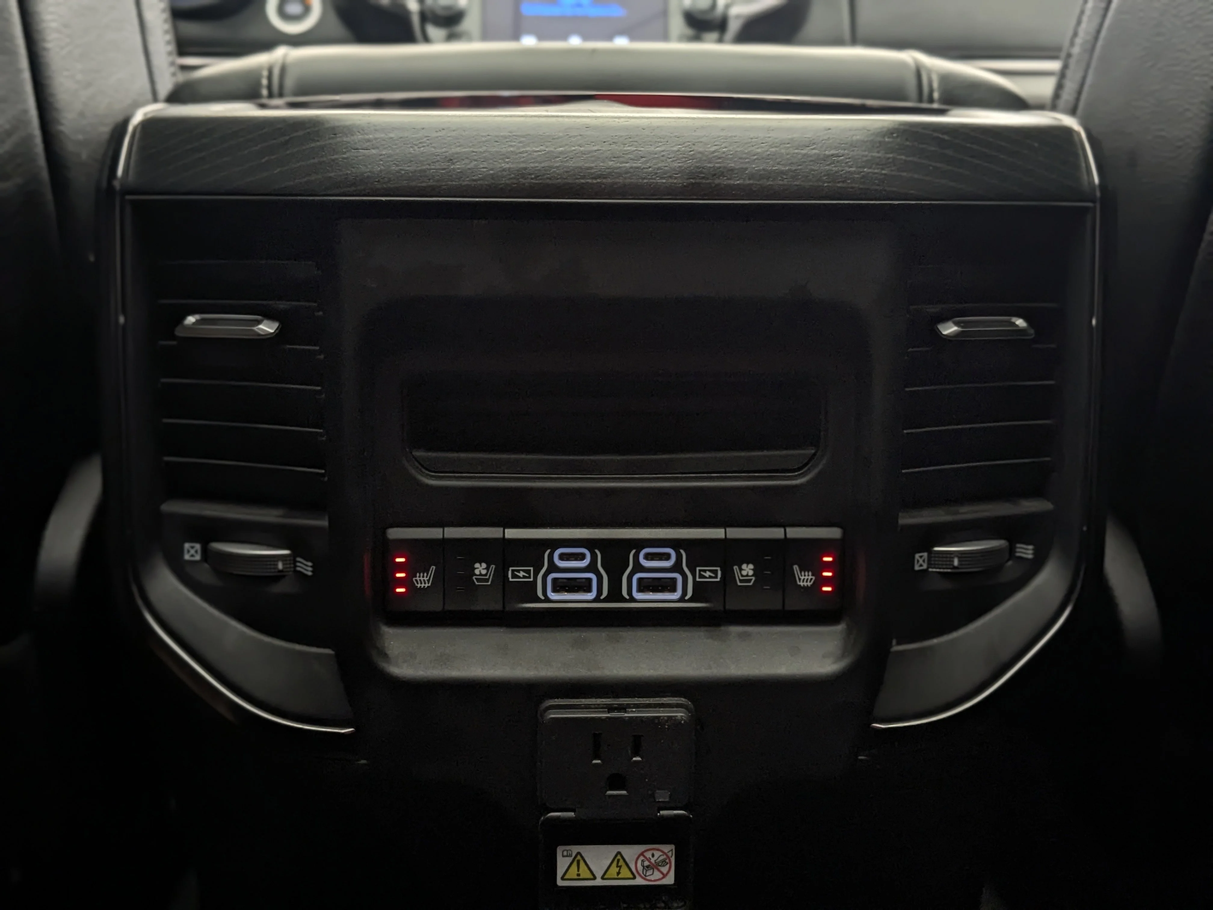 Used 2024 Red RAM Limited - Level I - Dual Pane Sunroof - Night Edition & More image 29