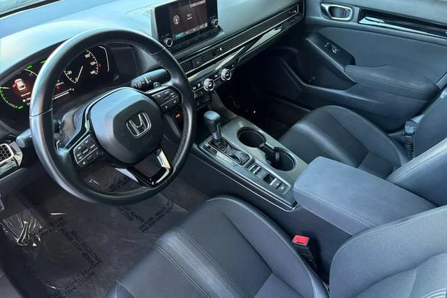 Certified Used 2025 Urban Gray Pearl Honda Sport image 46