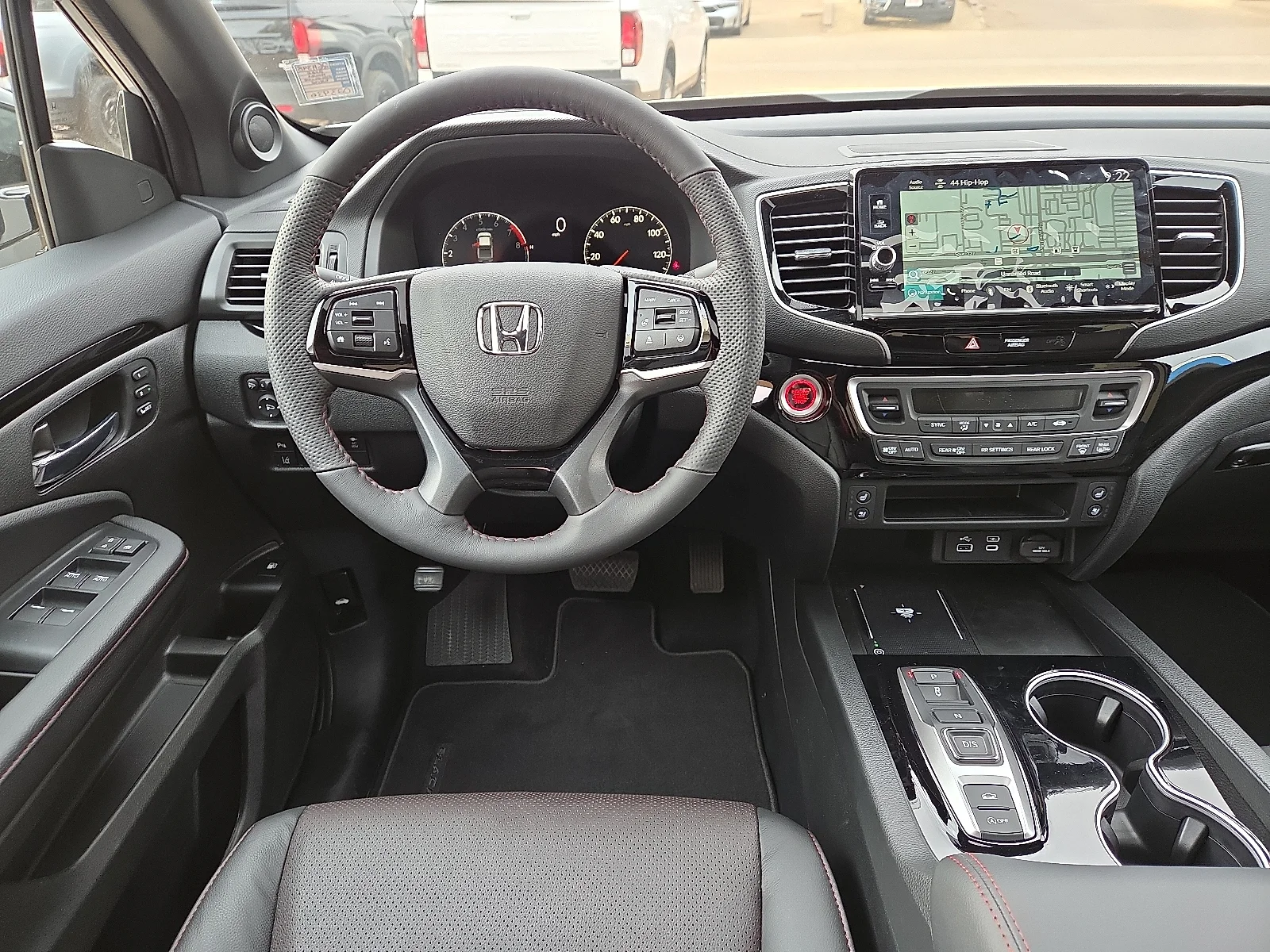 2026 Honda Ridgeline Black Edition - Photo 8