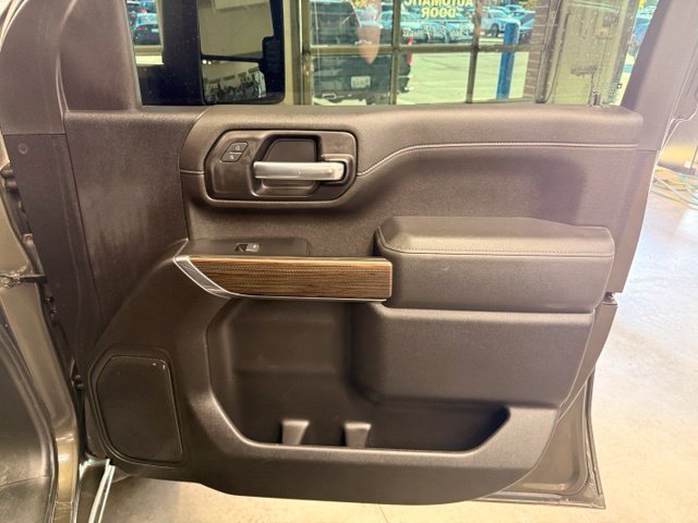 Used 2022 GREENSTONE METALLIC Chevrolet LT image 26