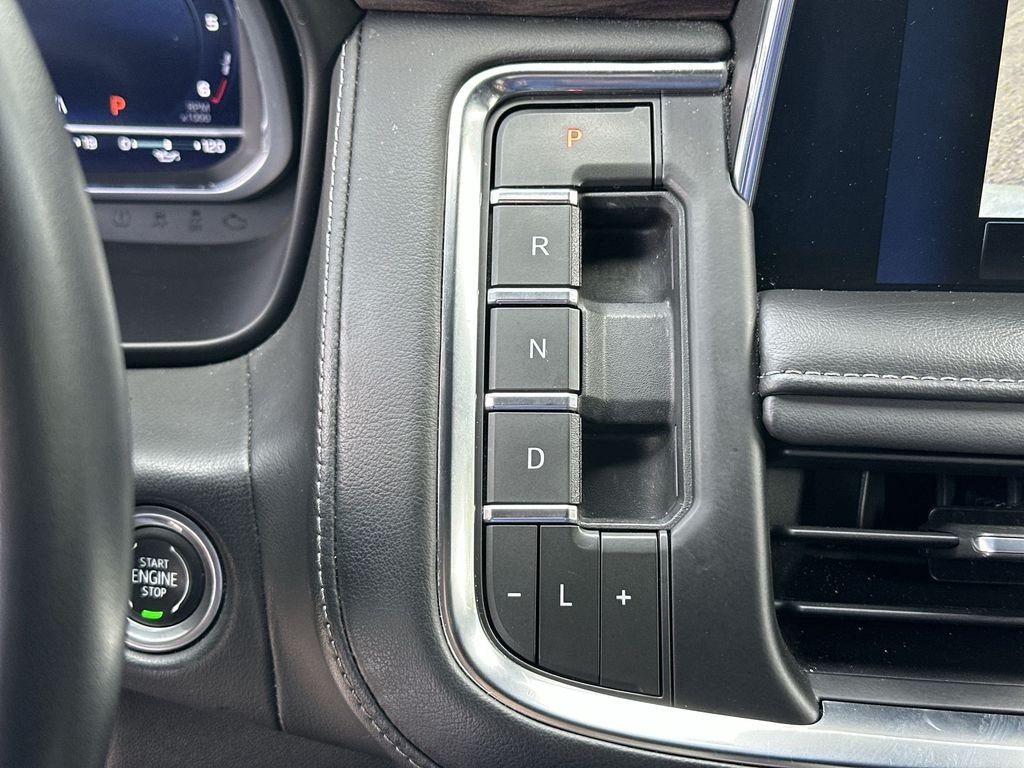 Used 2023 Summit White Chevrolet LT image 16