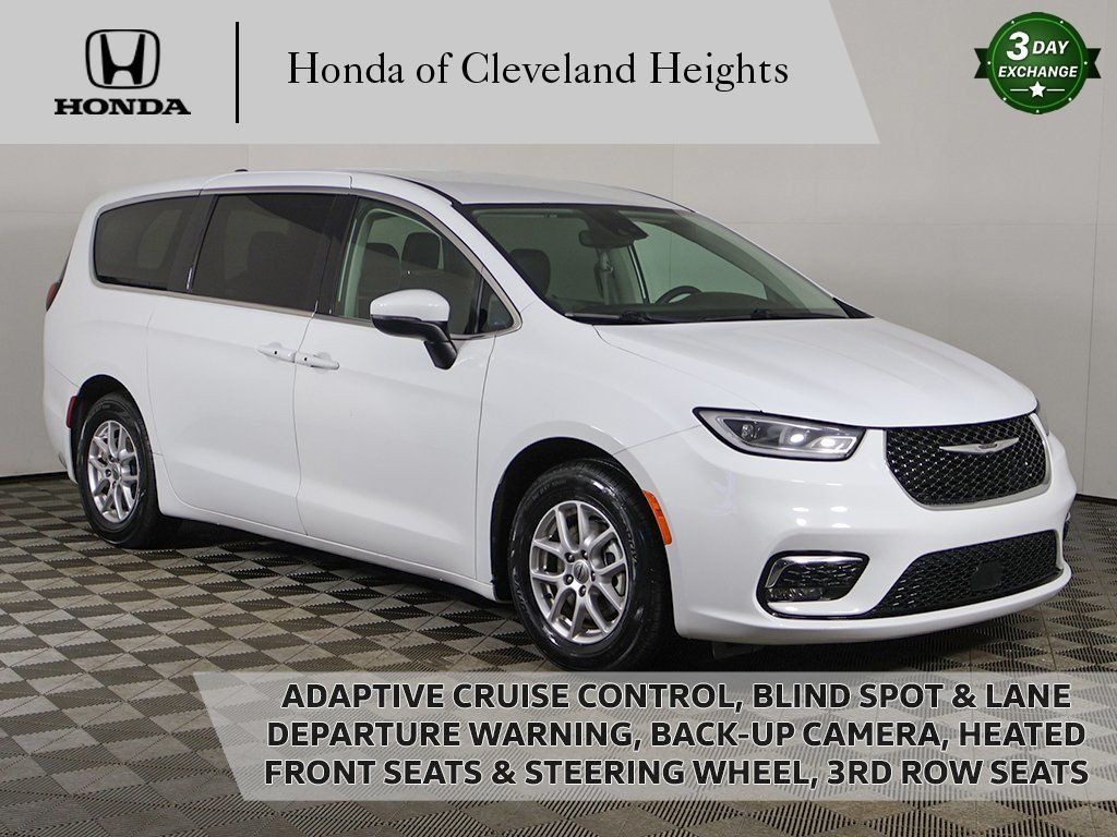 2023 Chrysler Pacifica Touring L