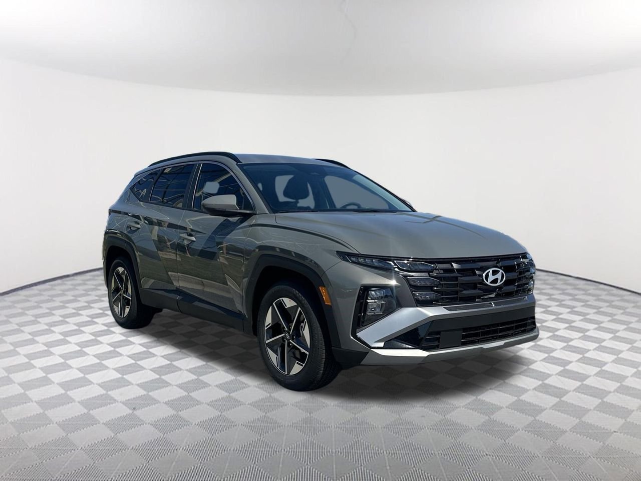 New 2026 Hampton Gray Hyundai SEL image 6