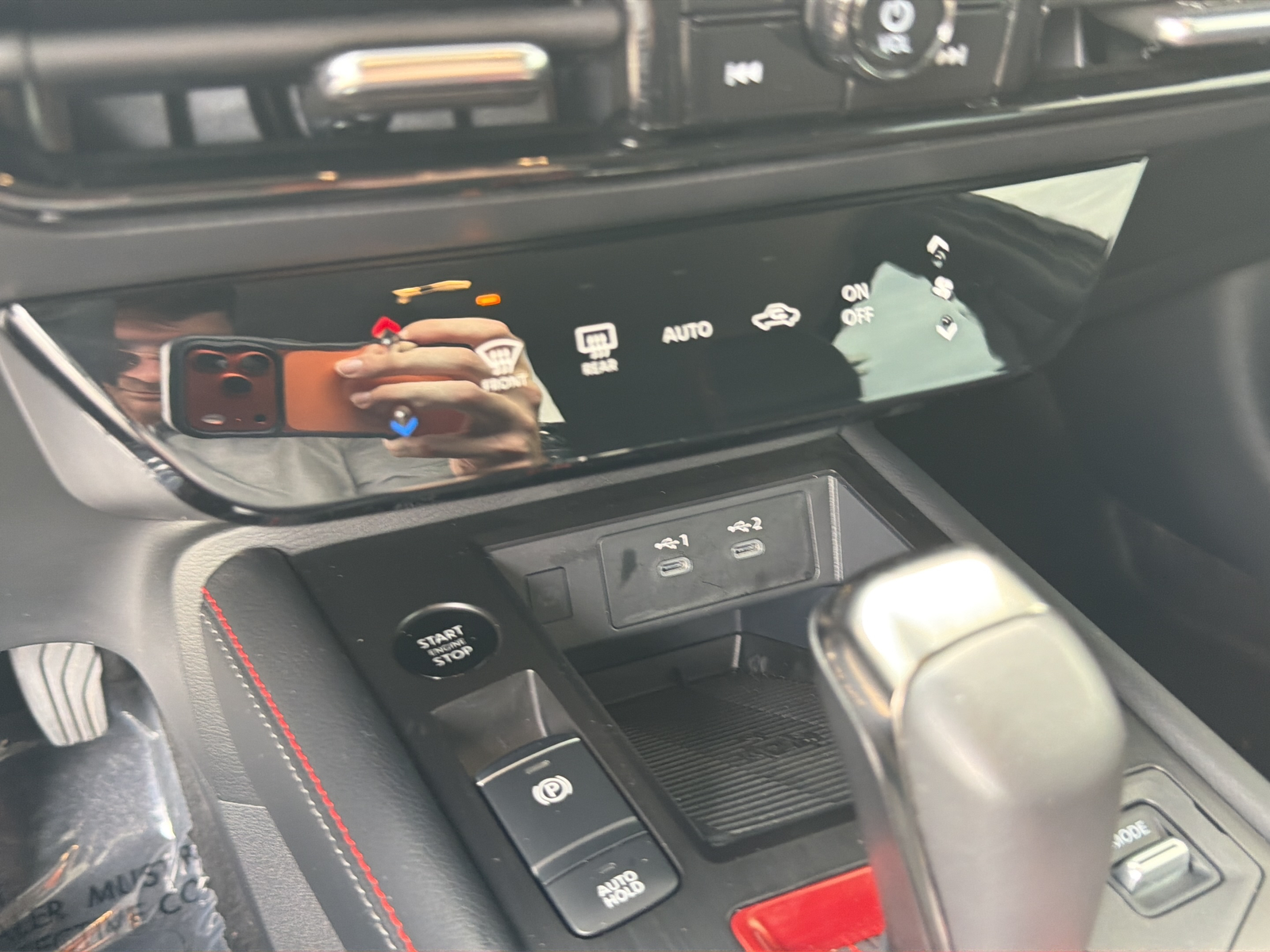 Certified Used 2025 Brown Nissan SR image 25
