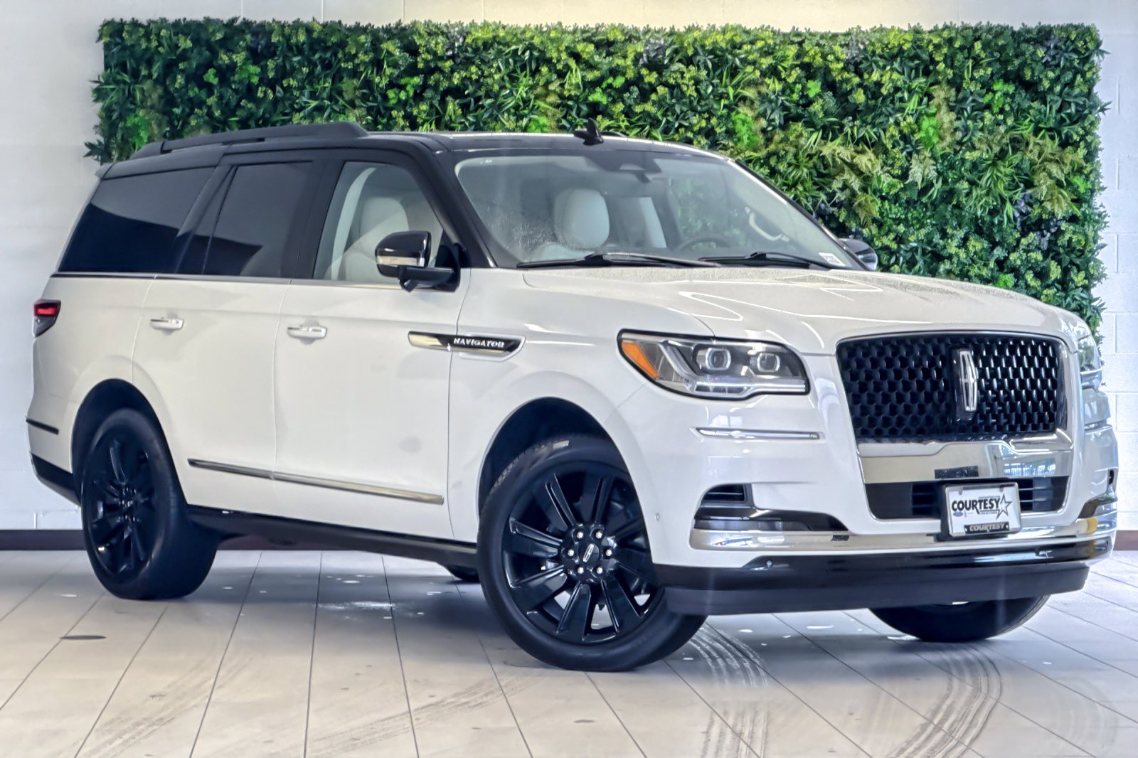 2024 Lincoln Navigator Black Label 4WD's photo