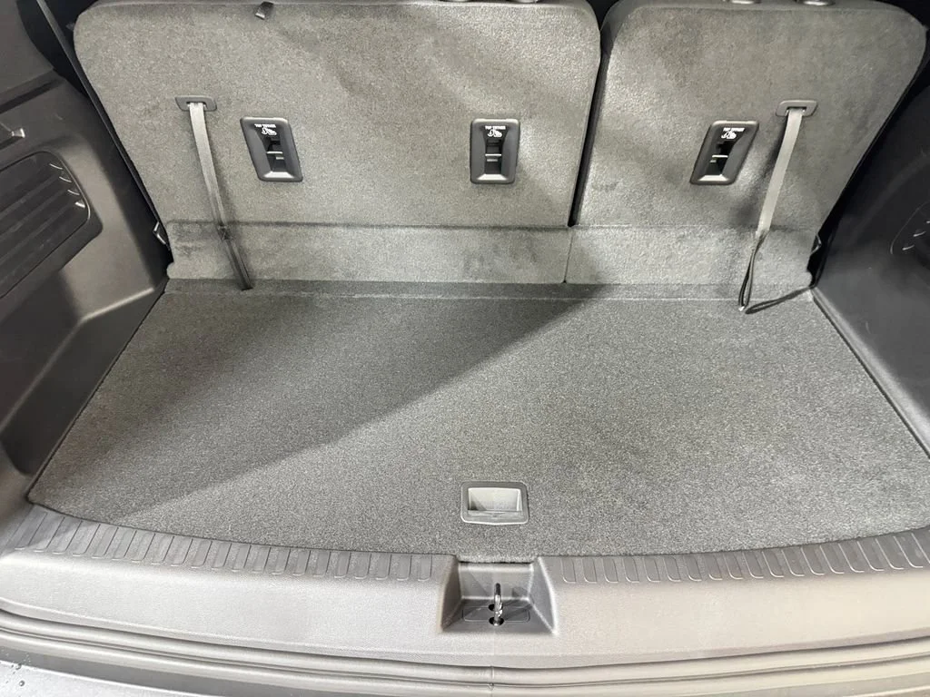 2026 GMC Acadia Elevation - Photo 8
