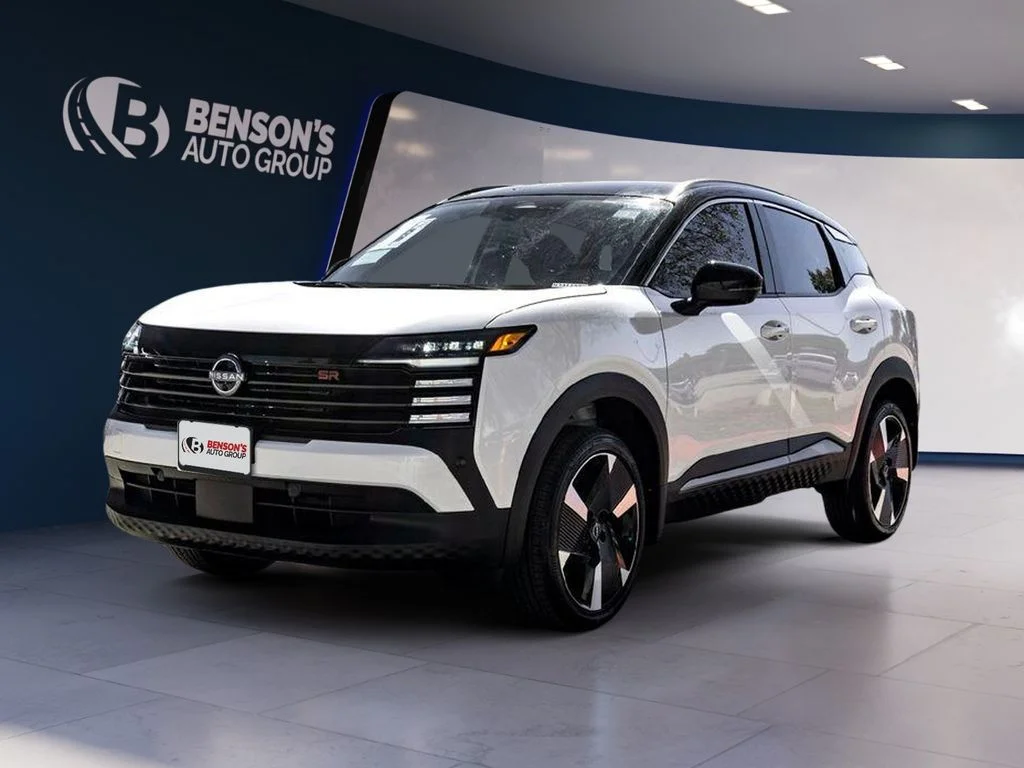 New 2026 White Nissan SR image 6