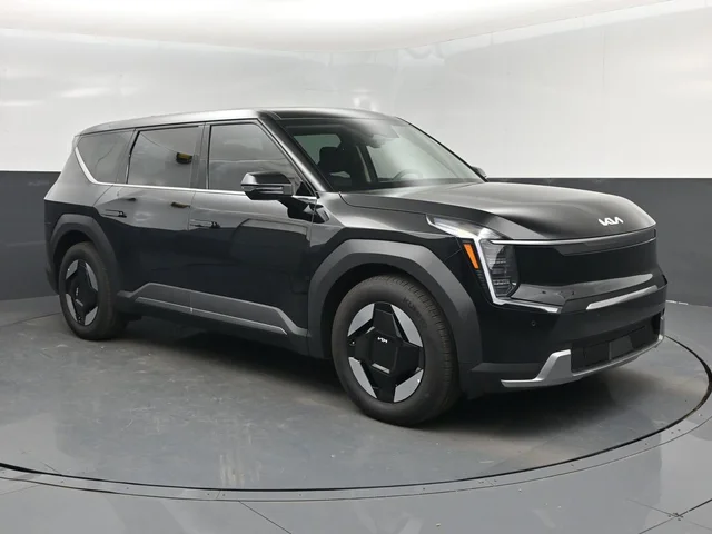 2026 Kia EV9 2026 Kia EV9 Light Long Range 4D Sport Utility