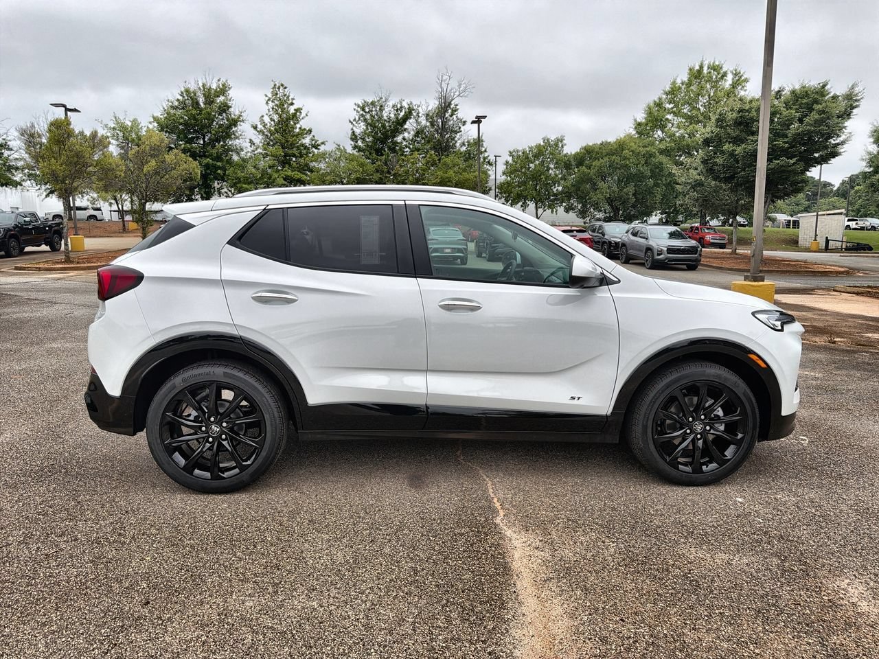 2026 Buick Encore GX Sport Touring - Photo 9