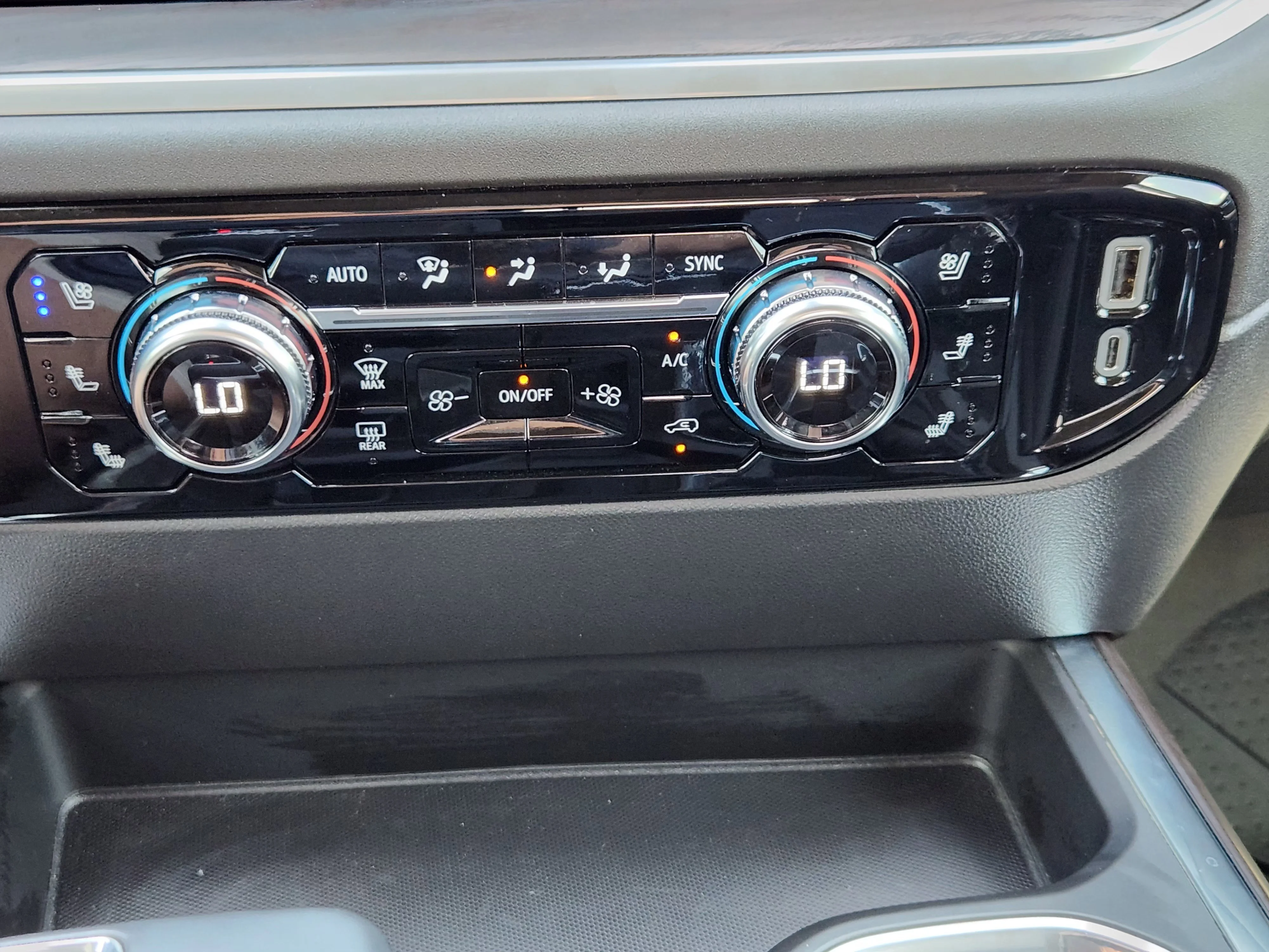 Used 2026 Sterling Metallic GMC SLT image 20