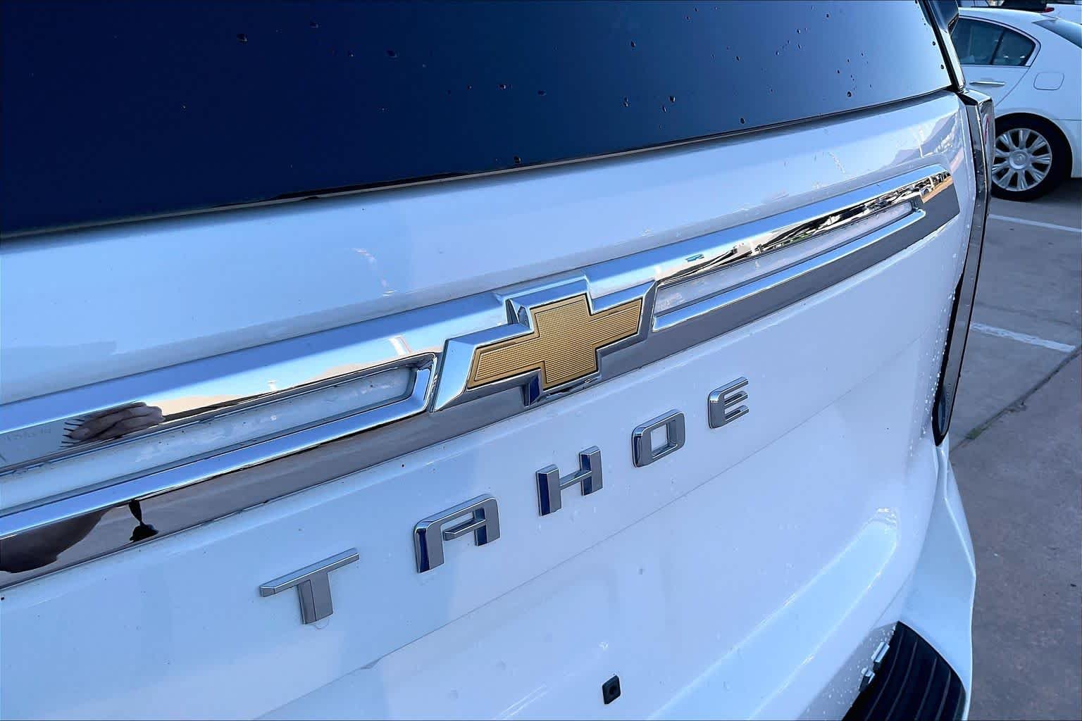 Used 2022 Summit White Chevrolet LT image 29