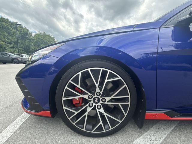 Used 2022 Blue Hyundai Base image 10