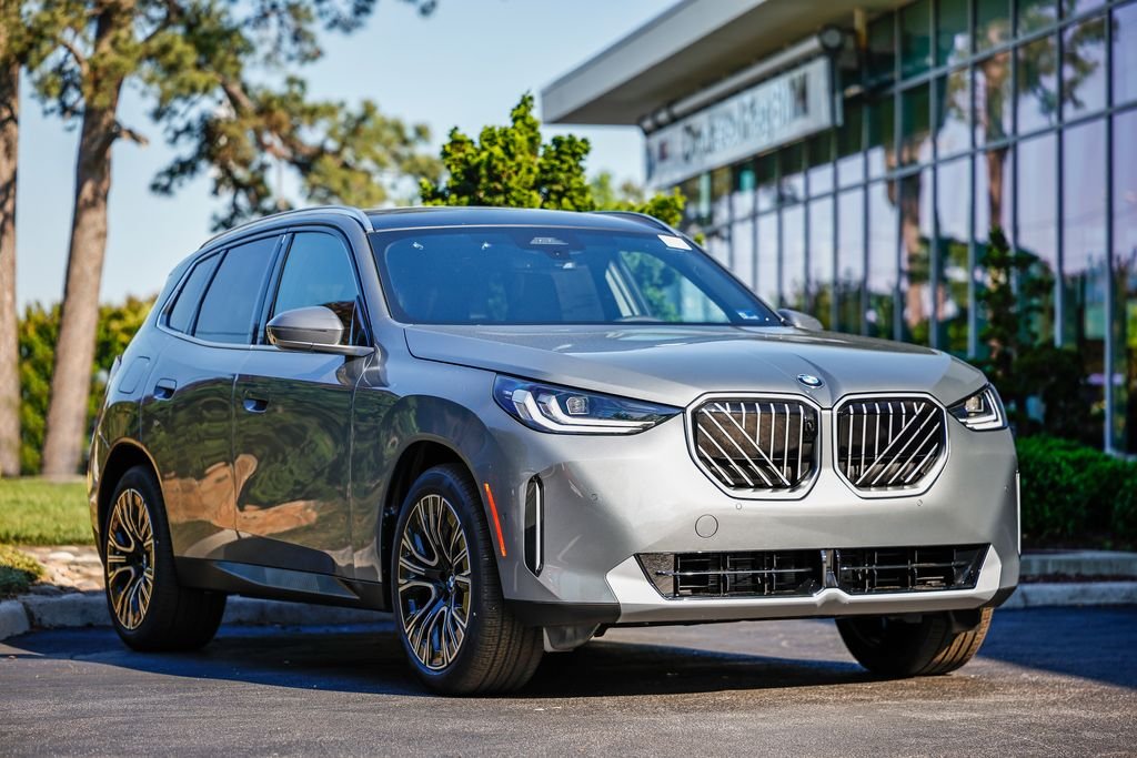 2026 BMW X3 30 XDRIVE's photo