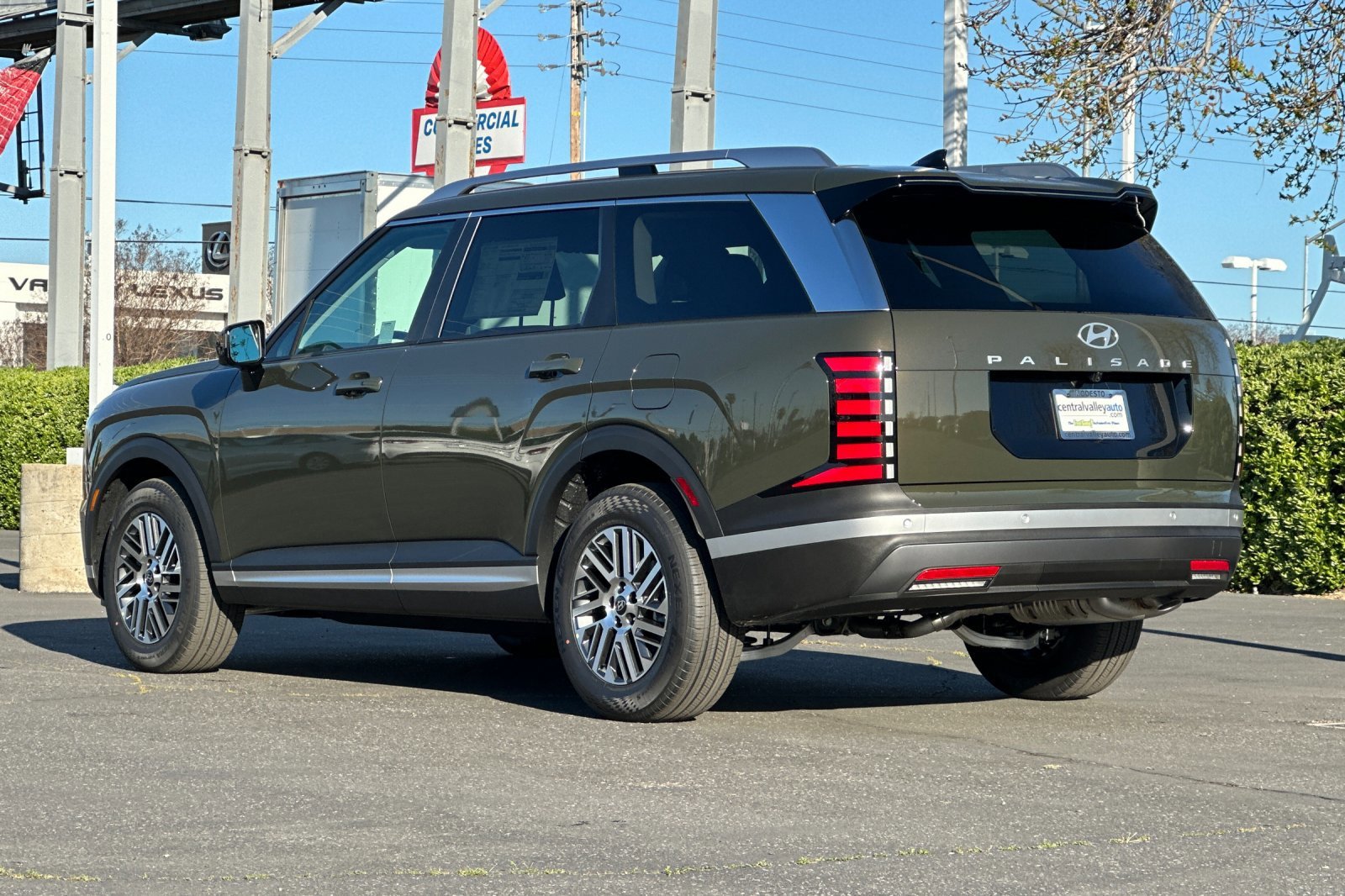 New 2026 Titan Charcoal Pearl Hyundai SEL FWD image 35