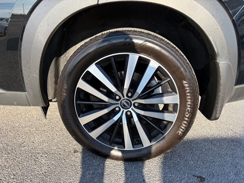 Certified Used 2025 Black Nissan Platinum image 12