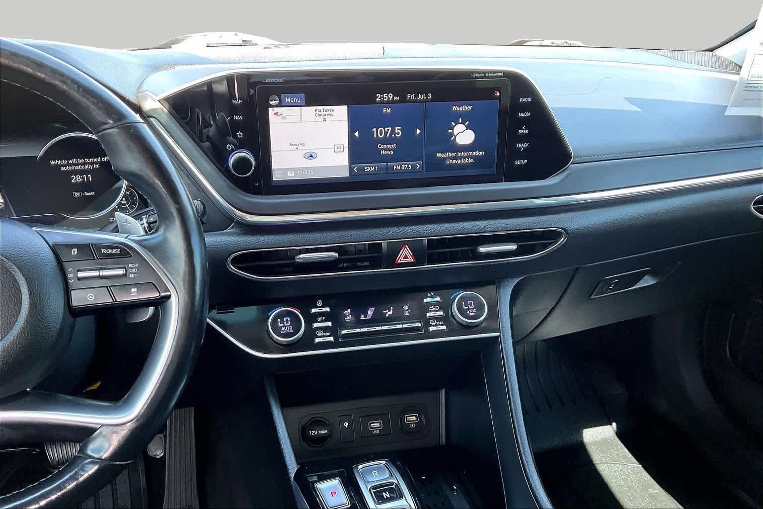 Used 2021 Quartz White Hyundai Limited image 7