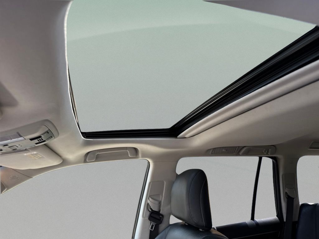 Used 2018 Silver Lexus 460 image 19