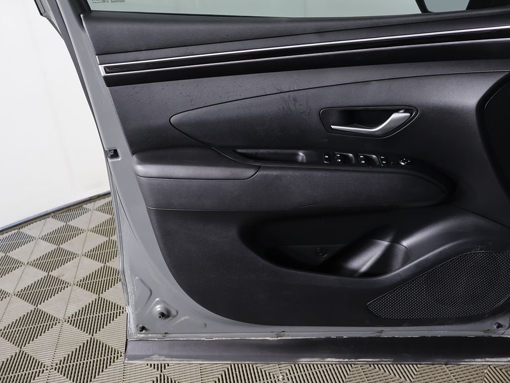 Used 2024 Gray Hyundai SEL image 21