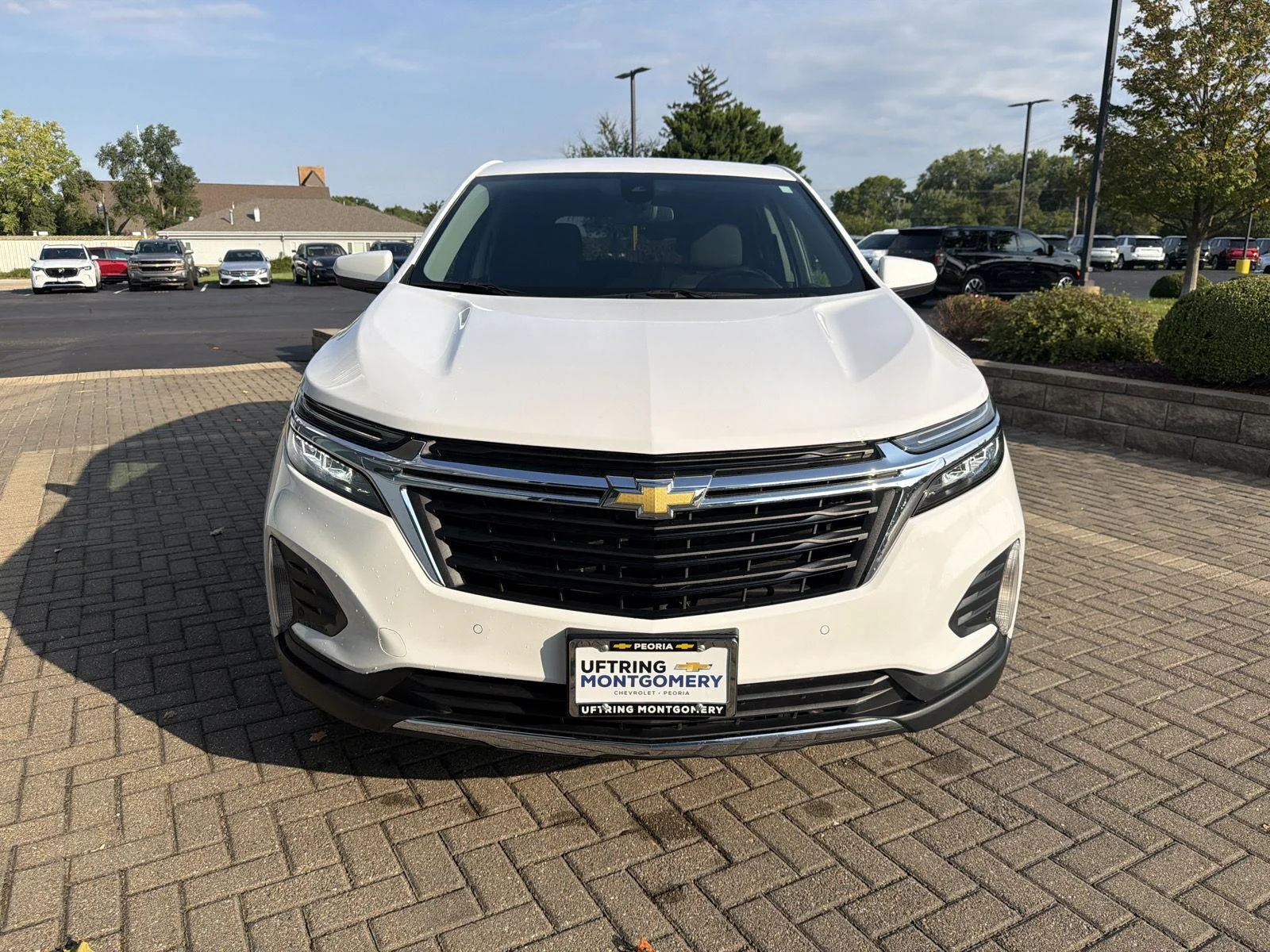 Used 2022 Summit White Chevrolet LT image 8
