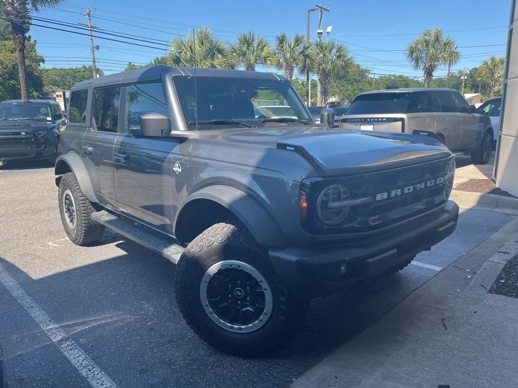 2024 Ford Bronco Outer Banks 4x4's photo