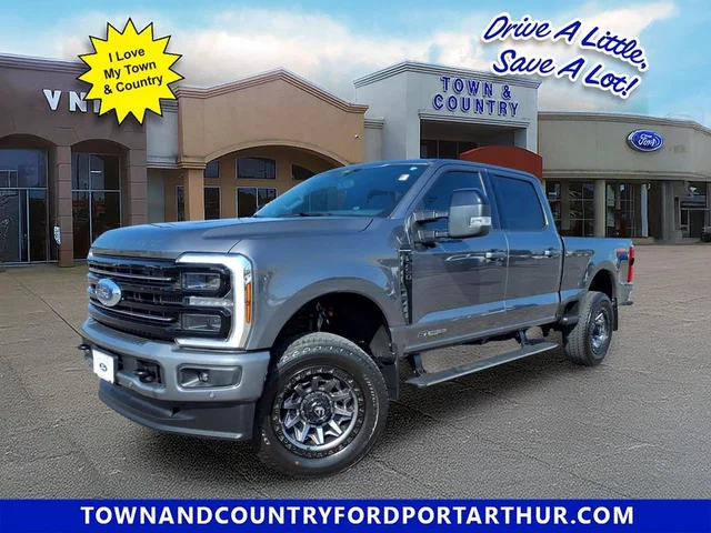 Pre-Owned 2025 Ford F-250SD Platinum