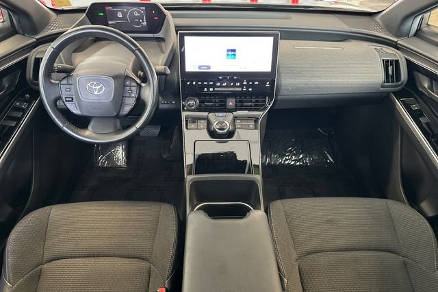 Certified Used 2023  Toyota XLE image 17