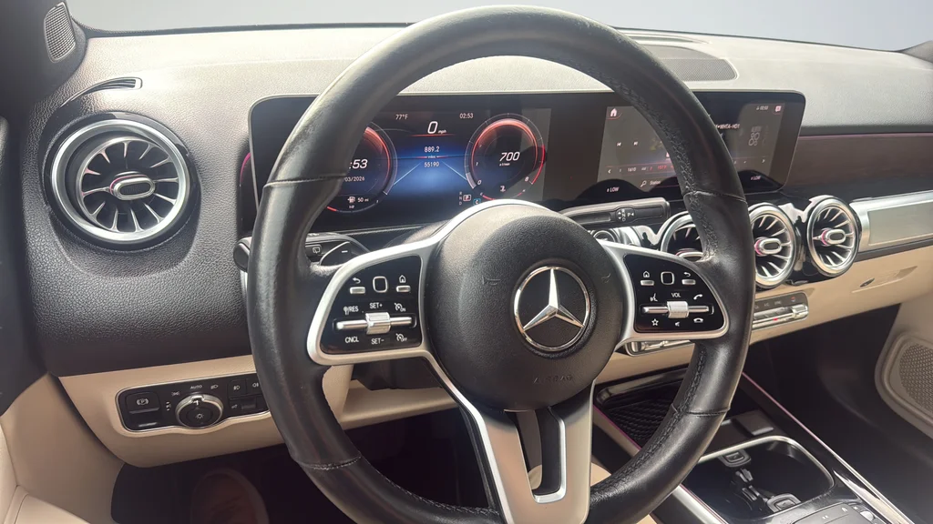 Used 2021 Red Mercedes-Benz GLB 250 image 14