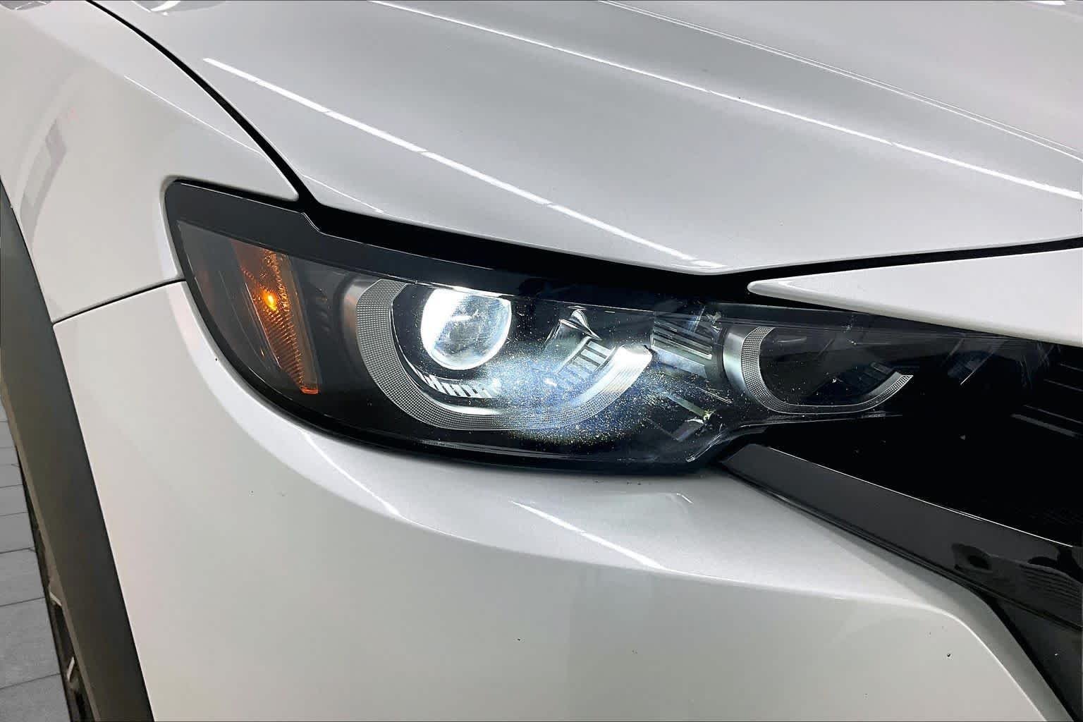 Used 2023 Wind Chill Pearl Mazda 2.5 S Premium Plus Package image 27