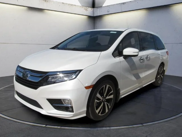 Used 2020 Platinum White Pearl Honda Elite image 1